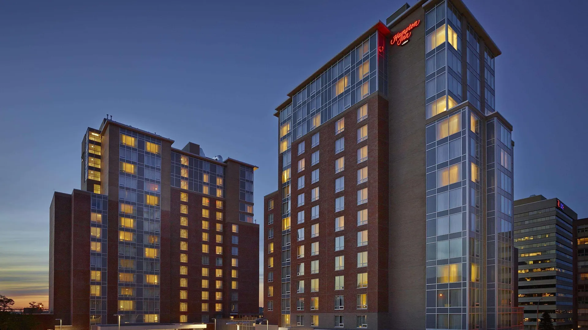 Staying In Downtown Halifax: 4 Resort Hotels Compared