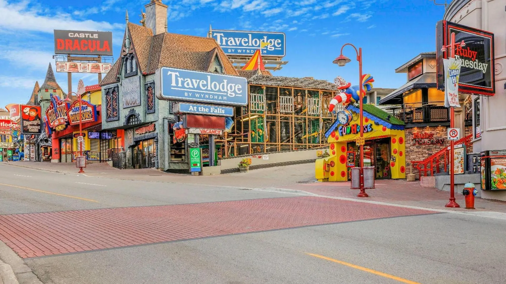 4 Smart 3-Star Hotels in Clifton Hill Worth Booking