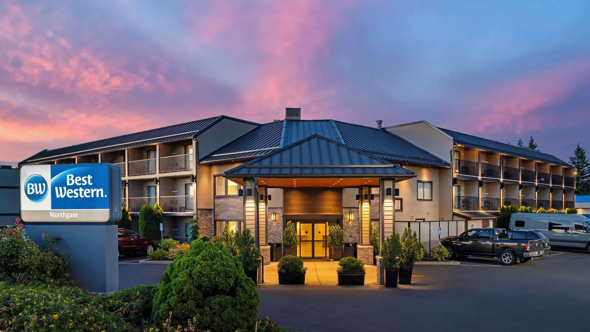 4 Three-Star Hotels Near Newcastle Island Marine Park Worth Booking