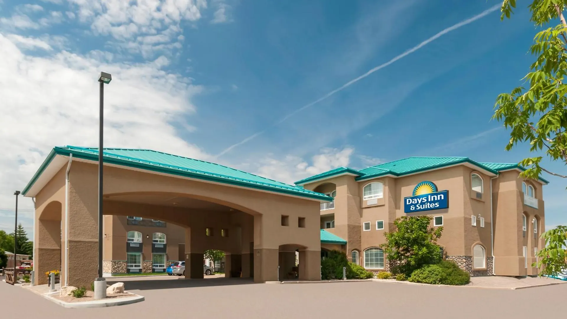 10 Days Inn by Wyndham Hotels in Canada West for Smart Travelers