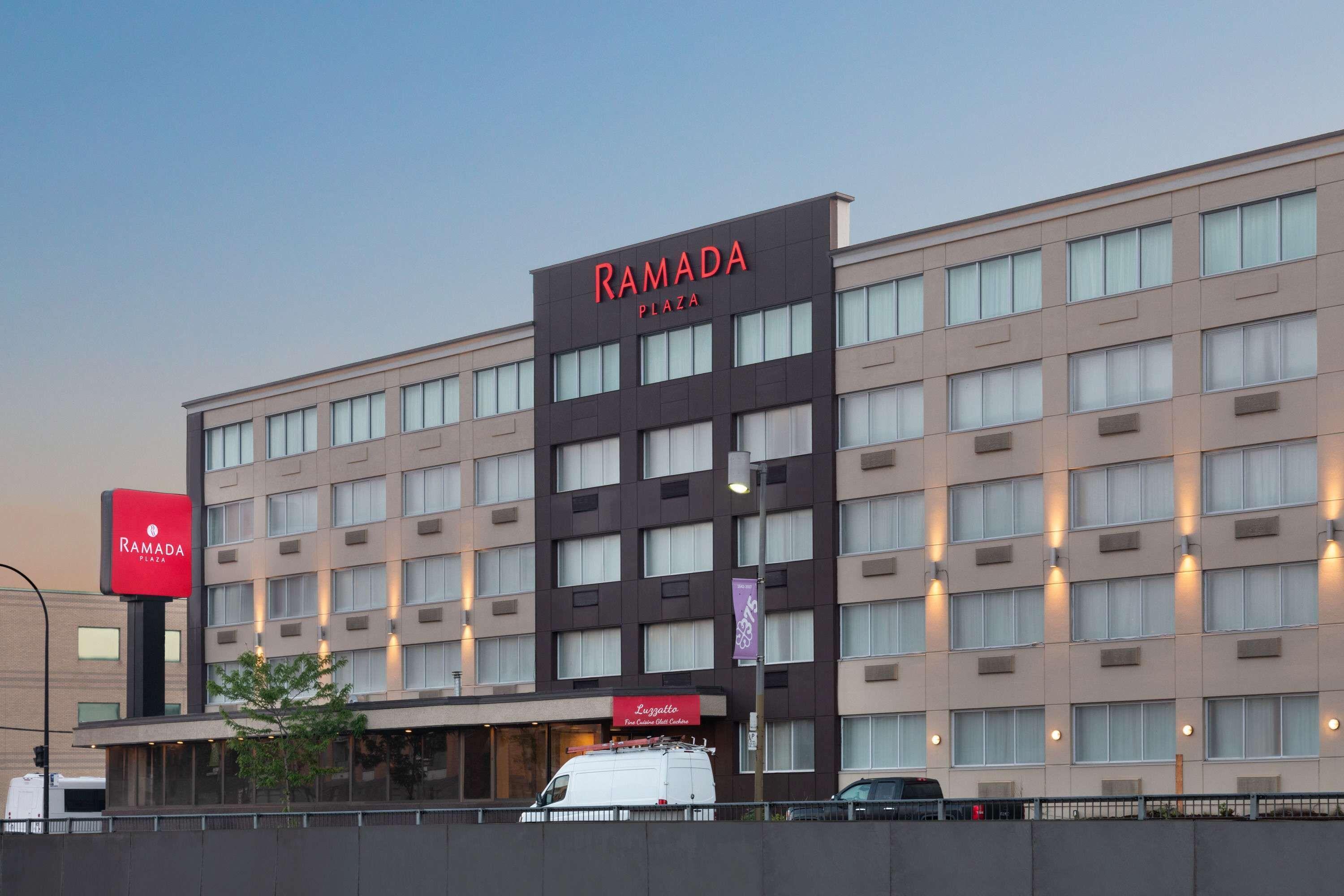Staying Near Jean Talon Market: 9 Business Hotels Compared