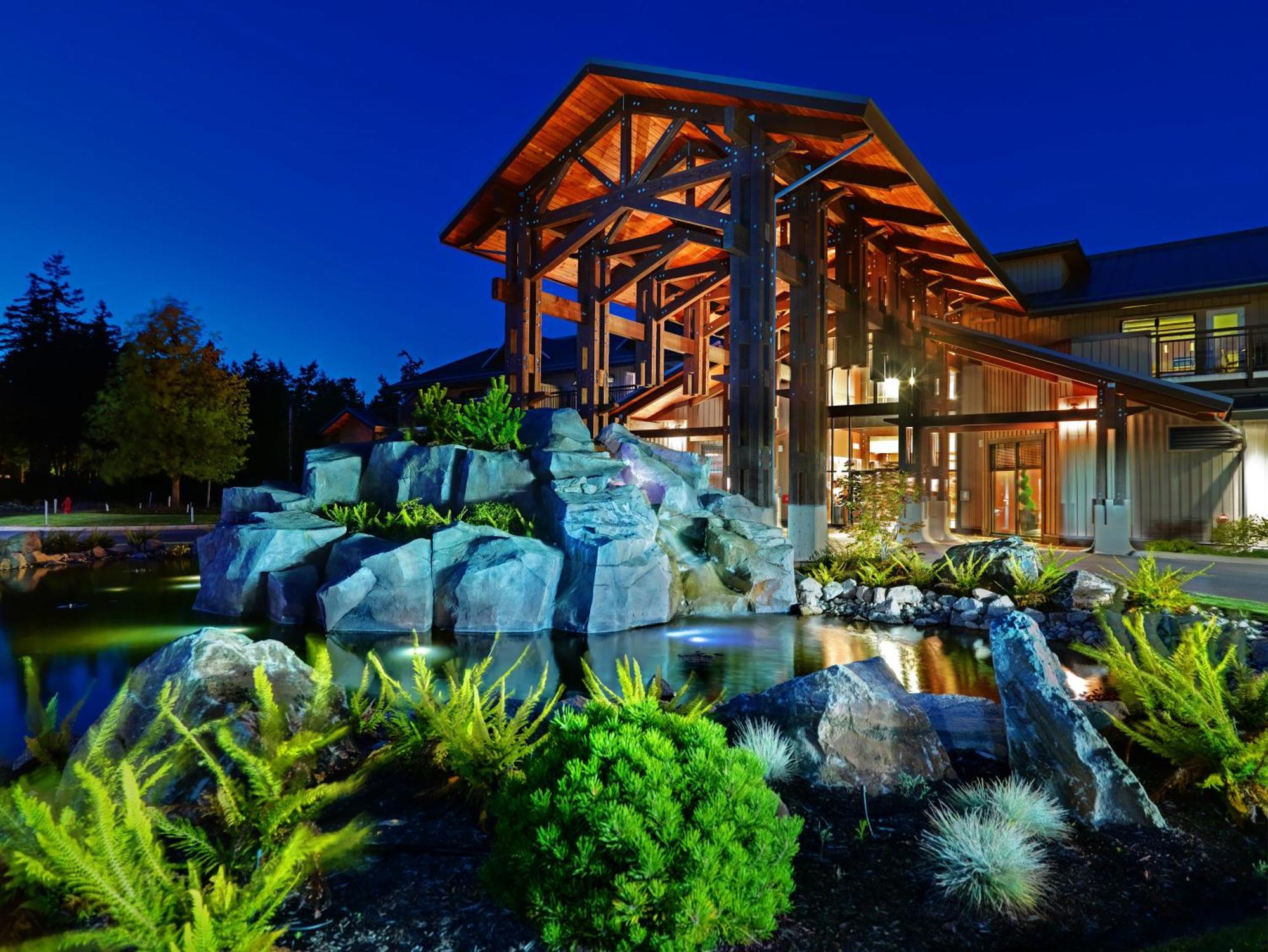 6 Golf Hotels Near Sunset Lanes in Parksville Worth Booking